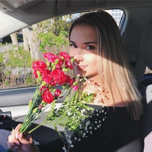 Meet your Posher, Lexa